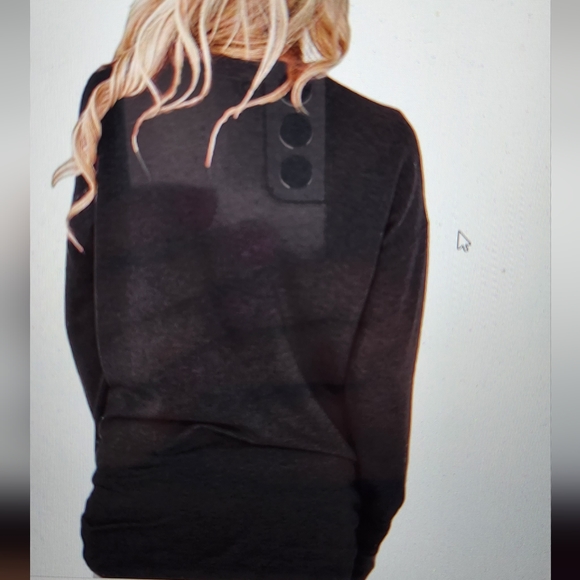 Long sleeve tshirt with pockets - Picture 3 of 3